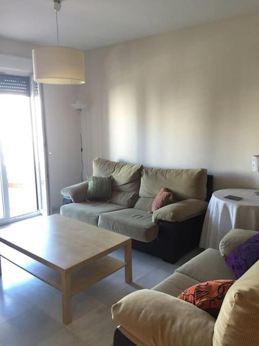 Apartamento Amplio Piso En Nervion, Excelente Zona De La Ciudad. Sevilla Exterior foto